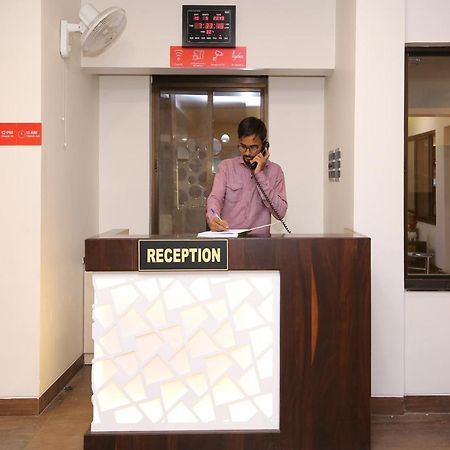 Capital O 36691 Hotel Aashirwad Inn ジャバルプル エクステリア 写真